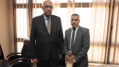 وزارة السياحة: استرداد تمثالين أثريين من بلجيكا