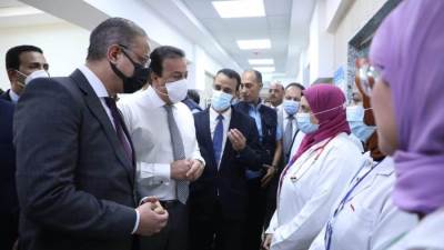وزير الصحة يتفقد مستشفى صدر الفيوم ويوجه بسرعة الانتهاء من أعمال التطوير