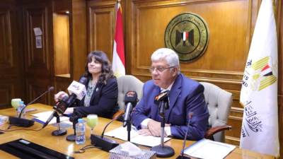 وزيرا التعليم والهجرة يعقدان اجتماعًا لمناقشة سُبل الاستفادة من العلماء المصريين بالخارج