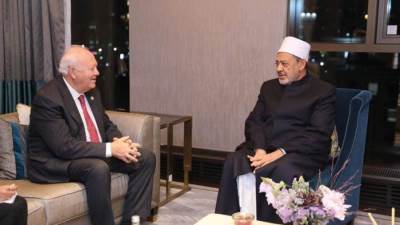 شيخ الأزهر للممثل السامي للأمم المتحدة: الإسلام يدعو إلى التسامح ويرفض التعصب والكراهية
