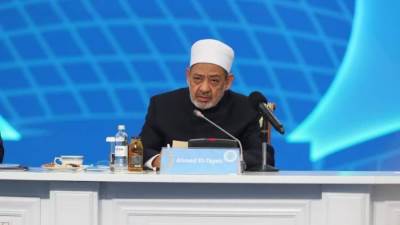 من كازاخستان: شيخ الأزهر يدعو لانعقاد لقاء خاص برموز الأديان 