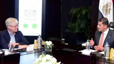رئيس هيئة الاستثمار يبحث مع رئيس اتحاد غرف الصناعة الألمانية زيادة الاستثمارات بمصر
