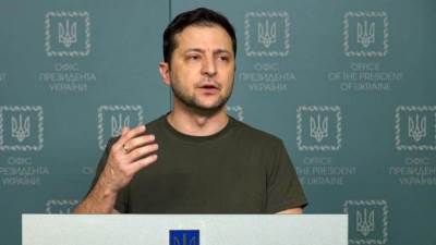 رئيس اوكرانيا يتعرض لحادث سير في مدينه كييف