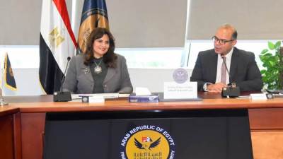 الهجرة والرقابة المالية يبحثان فرص زيادة استثمارات المصريين بالخارج