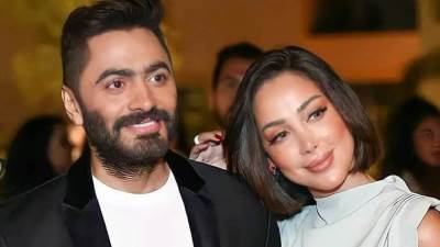 بسمة بوسيل تحذف صورها مع تامر حسني وأنباء حول انفصالهما