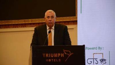 وزير الزراعة يشارك فى المؤتمر العربي الأول للمناخ والتنمية المستدامة "الأخضر حياة"