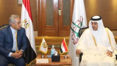وزير العمل القطري يزف بشرى سارة للمصريين