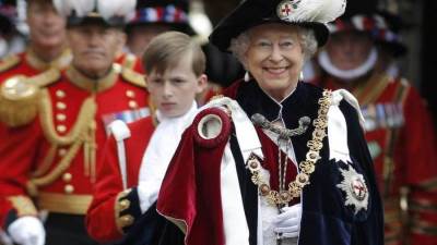 الآلاف يخيمون في شوارع لندن لمشاهدة جنازة الملكة إليزابيث