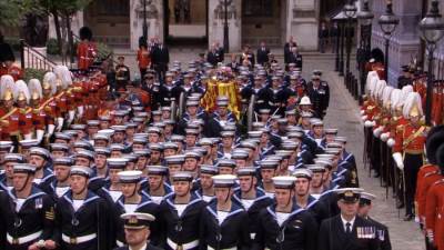 دقيقان صمت فى كاتدرائية تكريما للملكة إليزابيث الراحلة