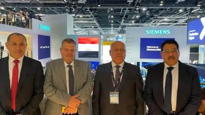 في اليوم الثاني لزيارته لألمانيا.. وزير النقل يزور معرض السكك الحديدية اينو ترانس