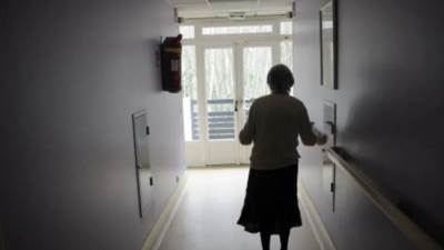 نصائح لمواجهة "التجول بلا هدف" لدى مرضى الزهايمر