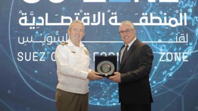 اقتصادية قناة السويس تستقبل وفداً من الملحقين العسكريين والتجاريين لـ 35 دولة