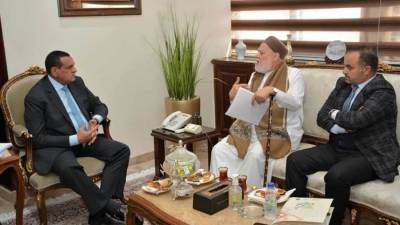 وزير التنمية المحلية يستقبل الدكتور علي جمعة ورئيس" أجيال مصر" لبحث التعاون