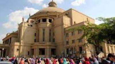 الجامعات تحدد محظورات دخول الطلاب للحرم