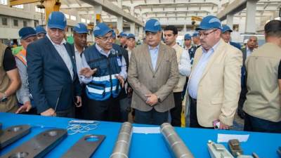 "وزير الإنتاج الحربي" يتفقد شركة "حلوان لمحركات الديزل"