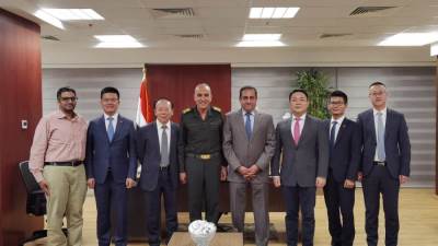 «العاصمة الإدارية» تبحث فرص الشراكة مع «هواوى» في مجالات المدن الذكية وخدمات الاتصالات والإنترنت