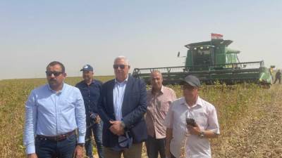 وزير الزراعة يقوم بزيارة لمشروع مستقبل مصر ويبحث سبل تعزيز التعاون