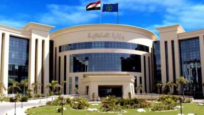 لتجاوزهم مع أحد المواطنين.. الداخلية تحيل ضابط شرطة وفردين للتحقيق بالدرب الأحمر