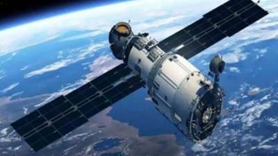 أمريكا تطلق قمرًا صناعيًا لجمع المعلومات الاستخباراتية عبر الفضاء