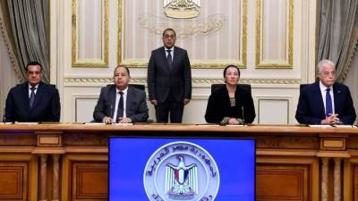 مدبولي يشهد توقيع عقد اتفاق لتنفيذ خدمات الجمع والنقل ونظافة الشوارع والمرافق