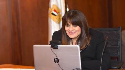 وزيرة الهجرة تلتقى الجالية المصرية بأستراليا ضمن مبادرة "ساعة مع الوزيرة"