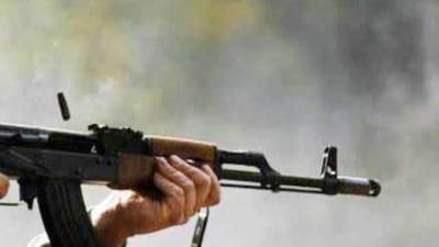 بسبب مخدر الشابو.. شاب يطلق الرصاص على أمه في قنا