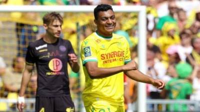 مصطفى محمد يفوز بجائزة لاعب الشهر في نانت الفرنسي 