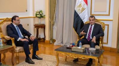 "وزير الإنتاج الحربي" يستقبل "سفير مصر بالتشيك" لمناقشة التعاون الثنائى