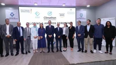 وزير الاتصالات يشهد ختام مسابقة هاكاثون التغير المناخى لطلاب الجامعات المصرية والعربية والأفريقية
