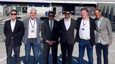 خلال زيارته لأسبانيا.. وزير الرياضة يتفقد أكاديمية "لاماسيا" لنادي برشلونة