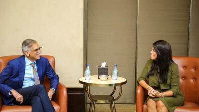 المشاط تبحث تعزيز العلاقات الثنائية مع مساعد المدير التنفيذي لبرنامج الأغذية العالمي