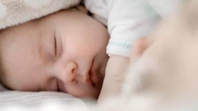 أم تتخلص من ابنها خنقًا بـ مخدة في الغربية بسبب خلافات زوجية