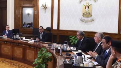 رئيس الوزراء يتابع جهود أجهزة الدولة فى التعامل مع تداعيات الأزمة الروسية الأوكرانية