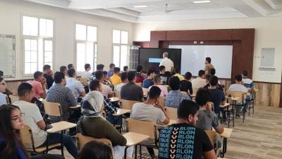 وزير التعليم العالي يتلقى تقريرًا حول انتظام الدراسة بجامعة الإسكندرية الأهلية