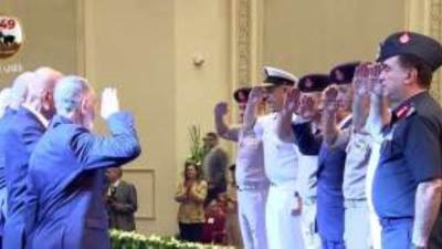 الرئيس السيسي يرحب بأبطال معركة أبوعطوة.. لنا عظيم الشرف إننا نلتقى ونشوفكم