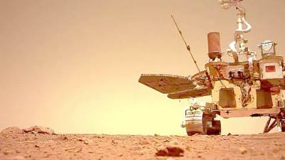 دراسة علمية: تكشف بالأدله عن  وجود مياه سائلة تحت سطح المريخ