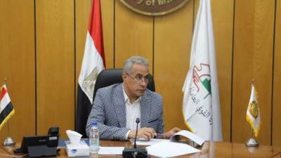 شحاتة: حريصون على"لائحة استرشادية"تحقق التوزان في علاقات العمل في "قطاع الأعمال"