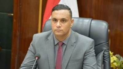 محافظ الدقهلية يوجه بصرف 20 ألف جنيه إعانة عاجلة لأسرة تلميذة اعتدى عليها مدرس بالضرب