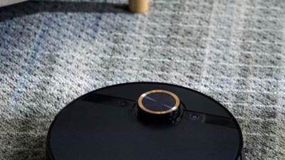 المكنسة الروبوت.. الذكاء الاصطناعي يعفيكم من مشقة التنظيف