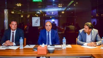 سويلم يبحث مع "شركاء التنمية" سياسات جهات التمويل الدولية في قطاع المياه