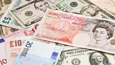 أسعار العملات اليوم الجمعة 7 أكتوبر في البنوك 