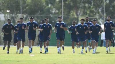 الأهلي بدون كورونا ويخوض مرانه الأول بتونس استعداداً للاتحاد المنستيري