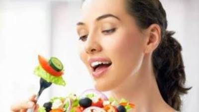 تناول الطعام في وقت مبكر يساعدك على حرق الدهون وخفض الكوليسترول