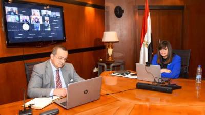 وزيرة الهجرة تلتقي أبناء الجالية المصرية بجنوب إفريقيا وكينيا وليسوتو