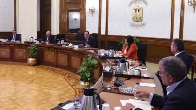 رئيس الوزراء يلتقي عدد من المطورين العقاريين لاستعراض سبل دفع صناعة التطوير العقاري