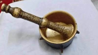 الهون النحاس المصري القديم بـ 450 ألف جنيه.. ما القصة؟