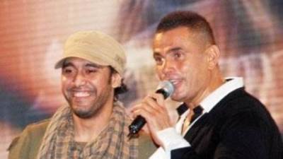  عمرو مصطفى يفاجئ" الهضبه" في عيد ميلاده