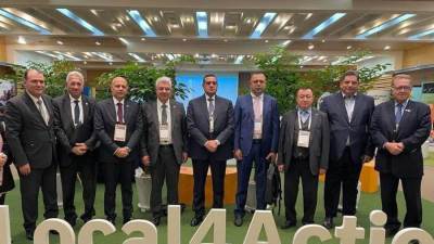 وزير التنمية المحلية يبحث تعزيز مجالات التعاون المشترك مع وفود كوريا الجنوبية