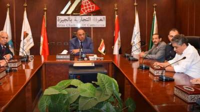 بقالو التموين وجمعيتي يبحثون مع رئيس غرفة الجيزة مشكلات القطاع