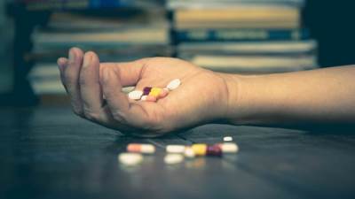 أهلها ضغطوا عليها لقبول عريس.. تفاصيل انتحار فتاة بحبة الغلة في المنوفية